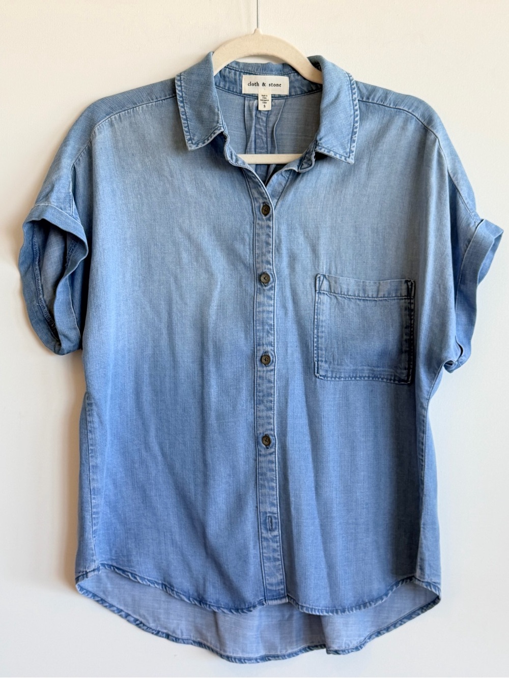 Cloth & Stone (Anthropologie) Chambray Popover Shirt Size S